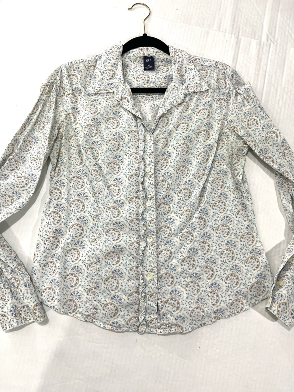 GAP VINTAGE BUTTON TOP